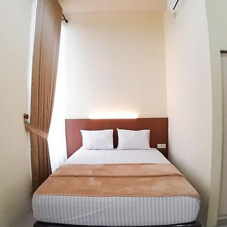 Reddoorz Syariah Near Transmart Jambi 2 Hotell Palmerah Exteriör bild