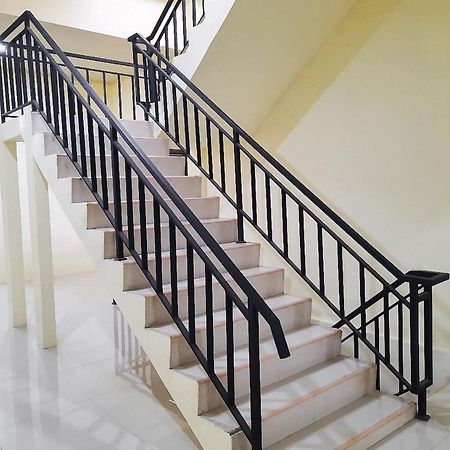 Reddoorz Syariah Near Transmart Jambi 2 Hotell Palmerah Exteriör bild