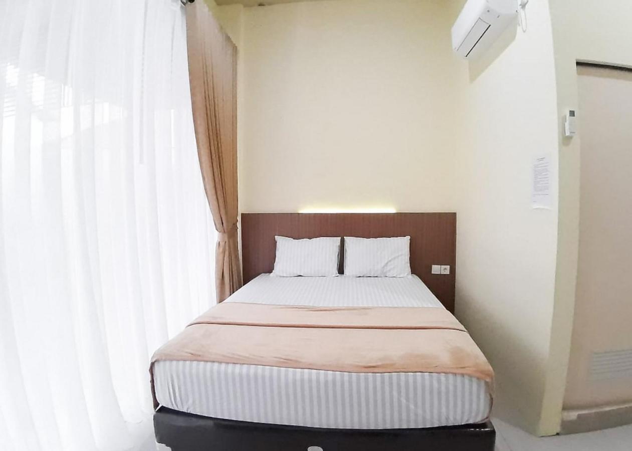 Reddoorz Syariah Near Transmart Jambi 2 Hotell Palmerah Exteriör bild
