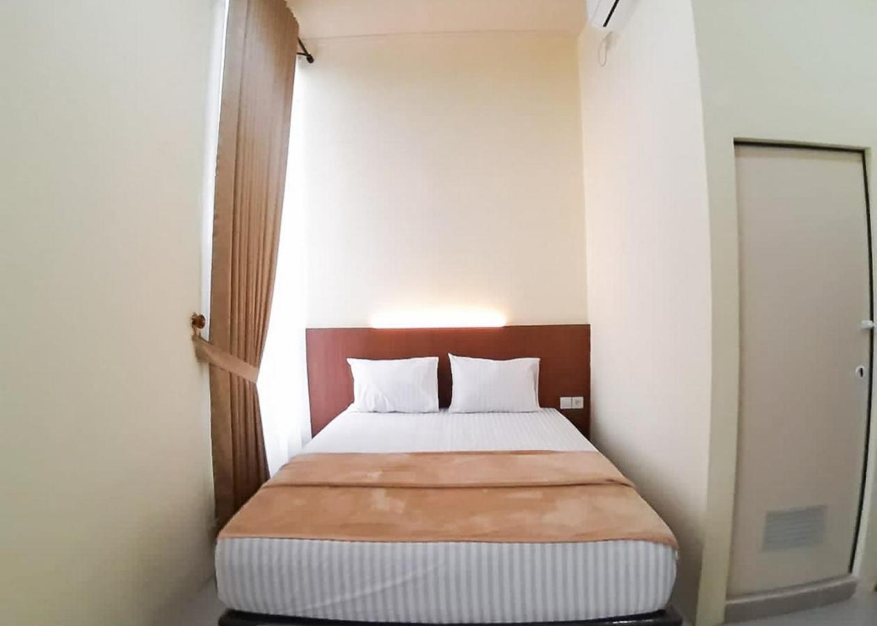Reddoorz Syariah Near Transmart Jambi 2 Hotell Palmerah Exteriör bild