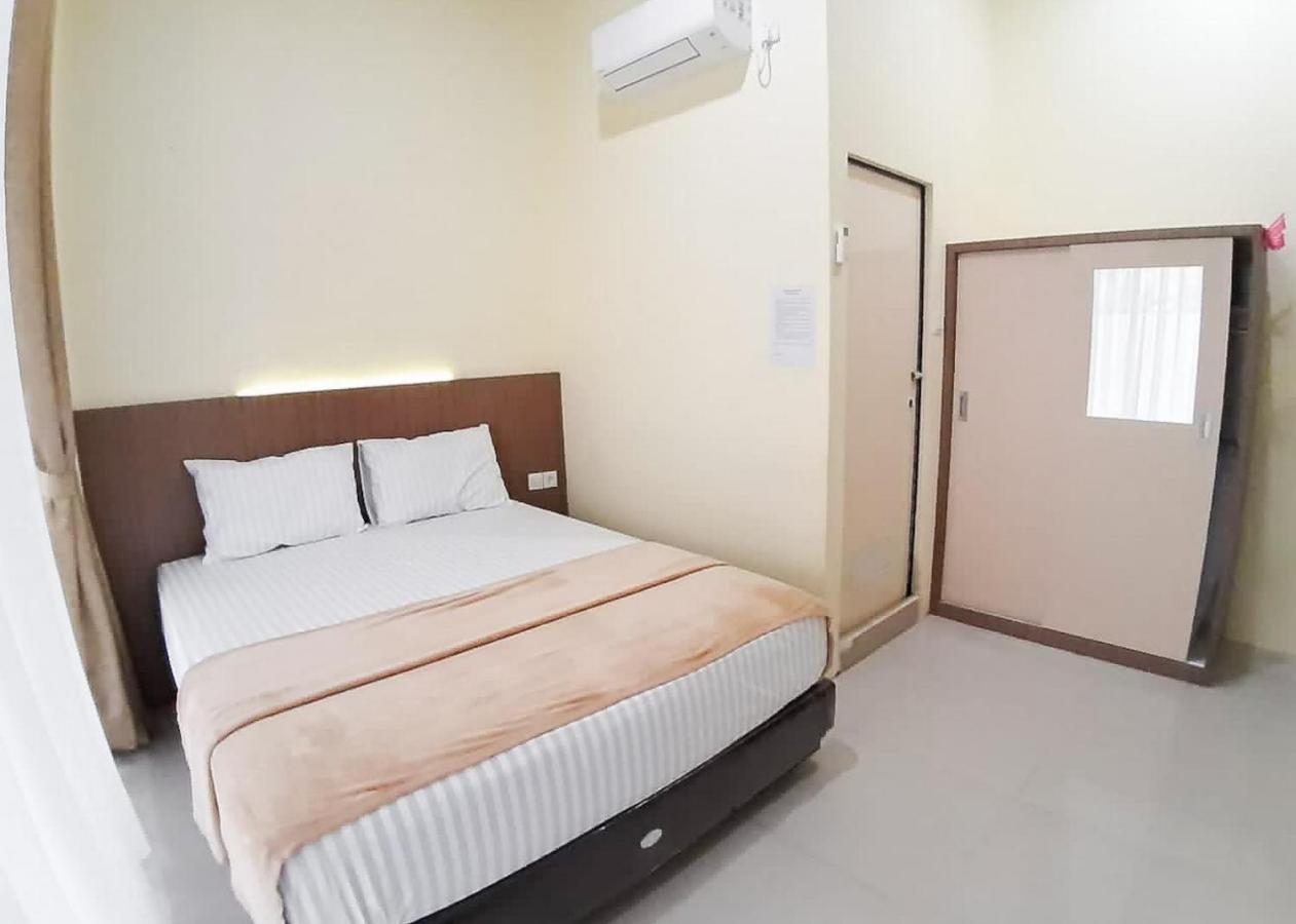 Reddoorz Syariah Near Transmart Jambi 2 Hotell Palmerah Exteriör bild
